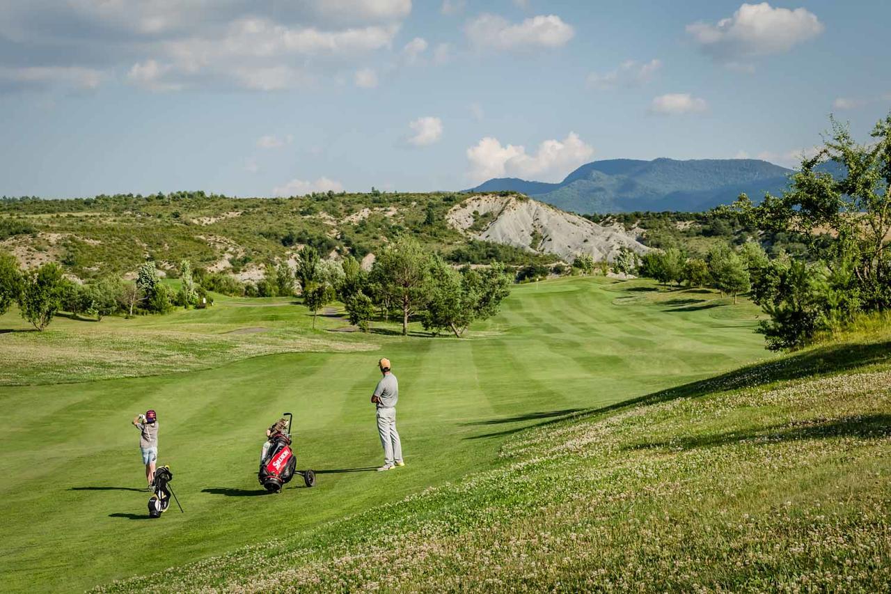 ​Exe Las Margas Golf Latas Dış mekan fotoğraf